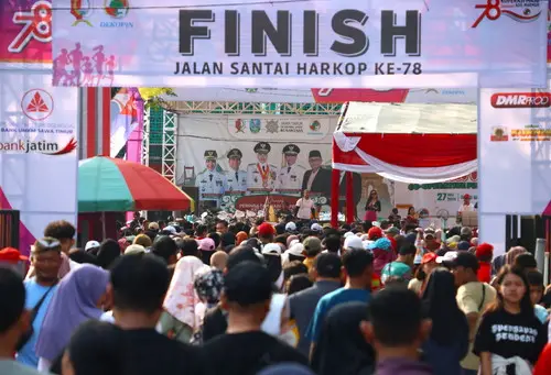 1753613601028 picsay