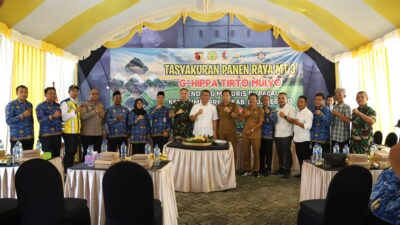 Tasyakuran Panen Raya, Bupati Bojonegoro Tekankan Pentingnya Pengelolaan Lahan dan Air