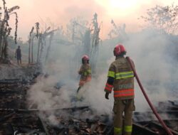 Tiga Rumah Warga Sugihwaras Bojonegoro Ludes Terbakar, Kerugian Capai Rp204,5 Juta