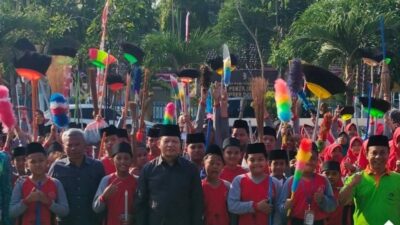Semarak GEBER MAS 2026, Kemenag Bojonegoro Gandeng Siswa Bersihkan Masjid Baabus Shofa