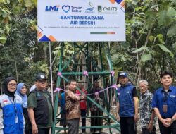 Warga Gamongan Terima Bantuan hibah Sarana Air Bersih untuk keperluan sehari-hari. 