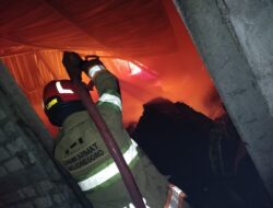 Gudang Produksi Box Sound Sistem di Semenpinggir Terbakar, Kerugian Ditaksir Rp150 Juta