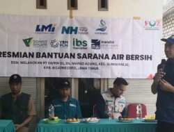 Perwakilan BPBD Bojonegoro Resmikan Bantuan Pembangunan sarana air bersih warga.