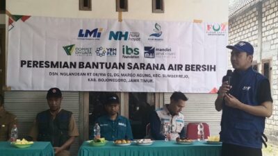 Perwakilan BPBD Bojonegoro Resmikan Bantuan Pembangunan sarana air bersih warga.